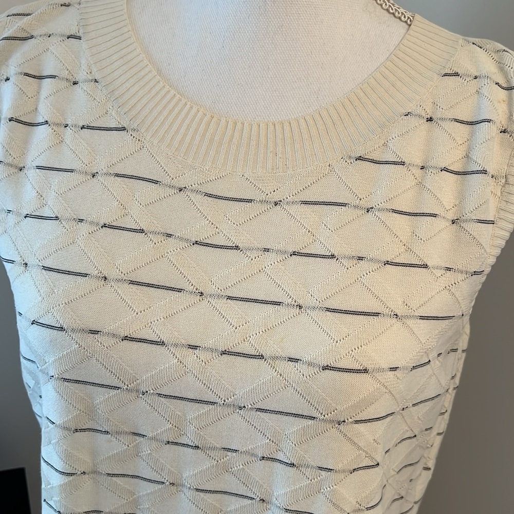 CHANEL TANK TOP SIZE 42 - Picture 3 of 12